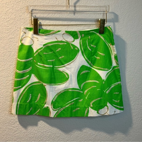 Women’s new Lilly Pulitzer green Tate stinger bee mini skirt size 2 - Picture 1 of 5